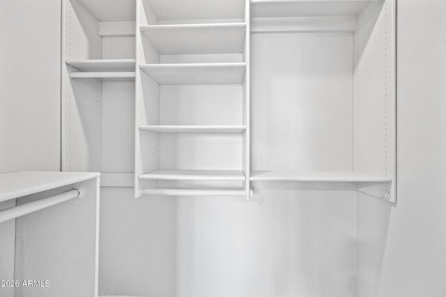 Building Photo - 3409 E Campo Bello Dr