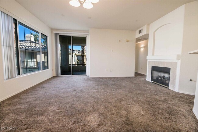 Building Photo - 7135 S Durango Dr