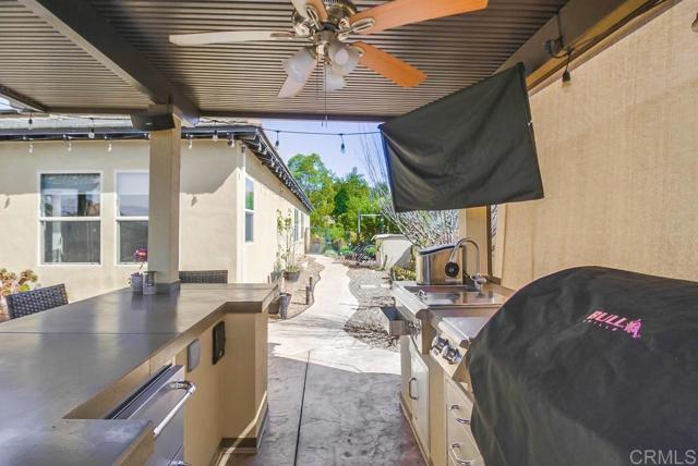 Building Photo - 262 Avenida Loretta