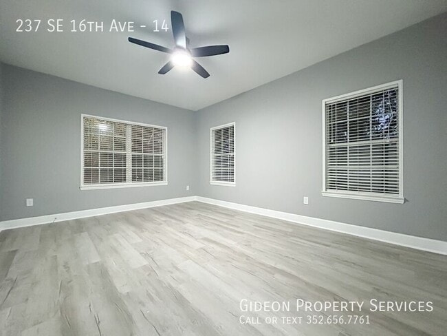 Building Photo - 237 SE 16th Ave