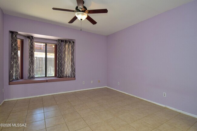 Building Photo - 3352 E Popinac Loop