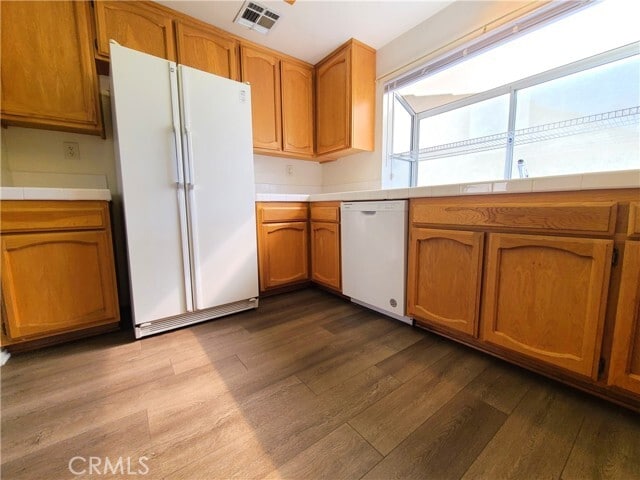 Building Photo - 25670 Huron St