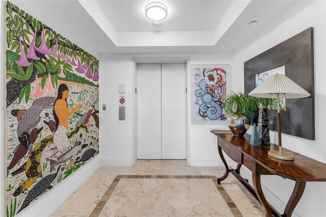 Building Photo - 430 Grand Bay Dr