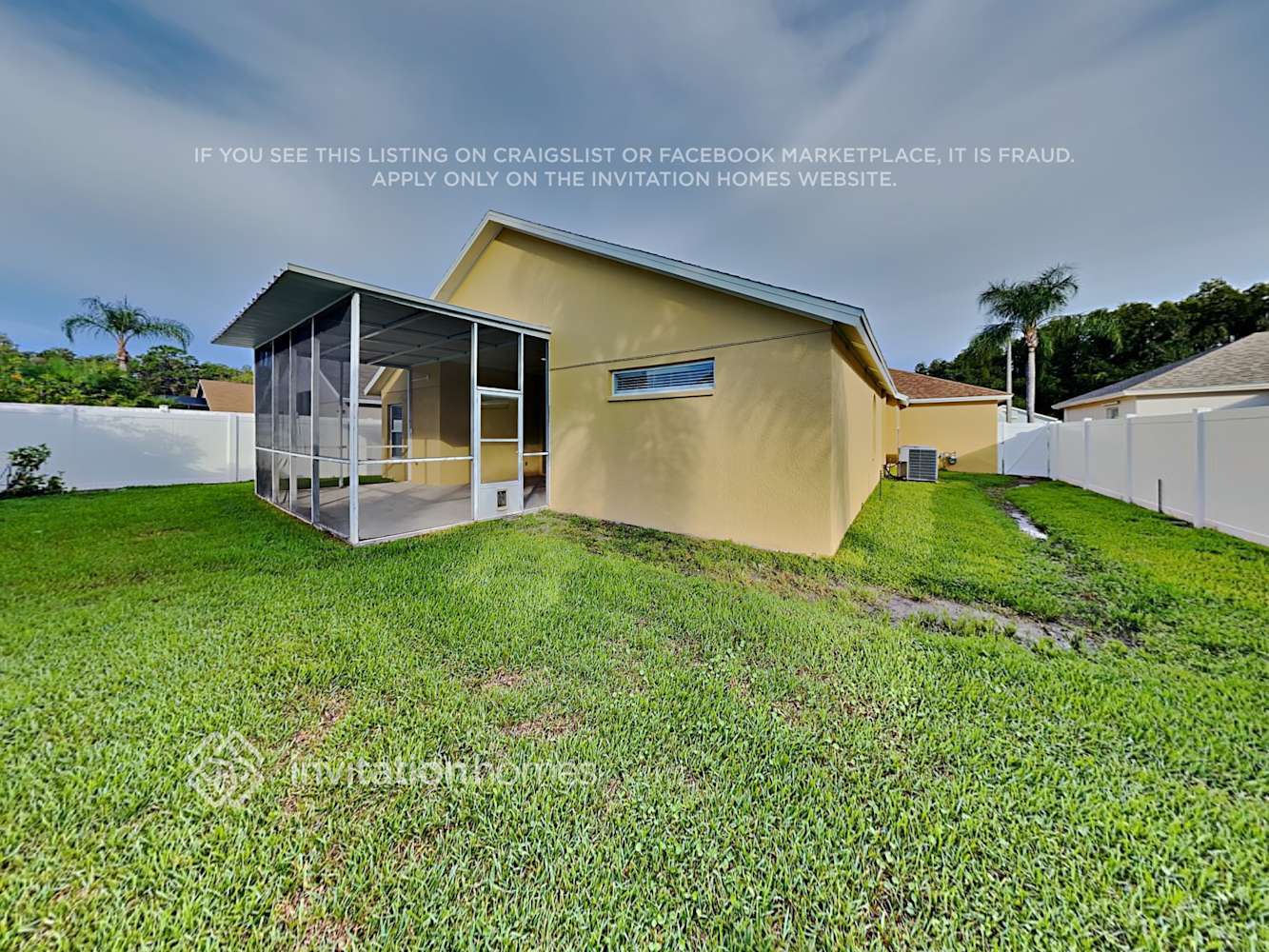 Building Photo - 1440 Baythorn Dr