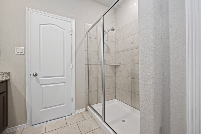 Building Photo - 25937 Northpark Birch Dr