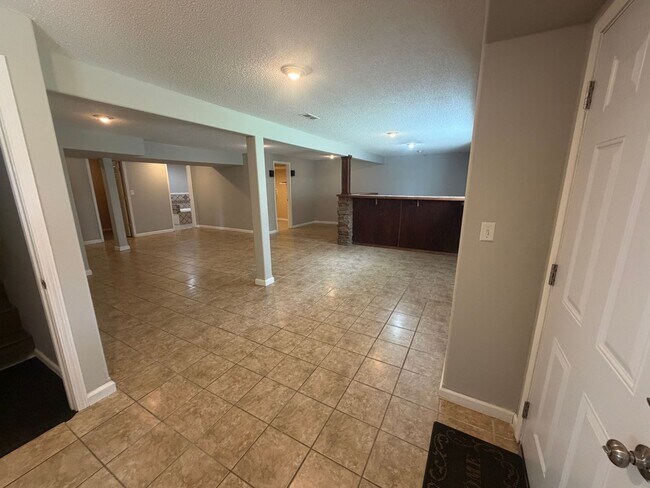 Building Photo - 24590 True Dr