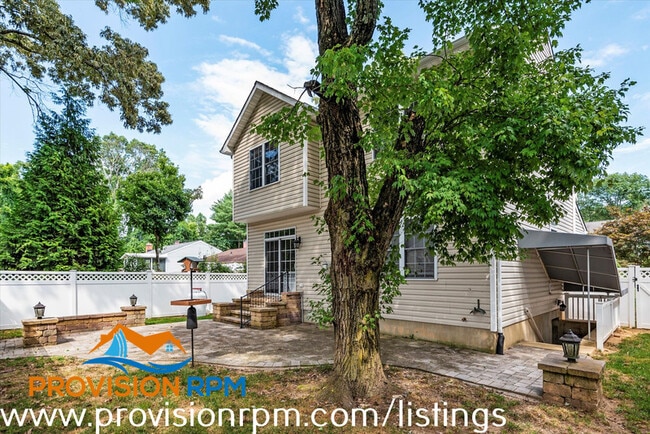 Building Photo - 618 Cypress Ln