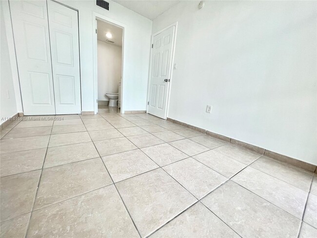 Building Photo - 2055 SW 122nd Ave