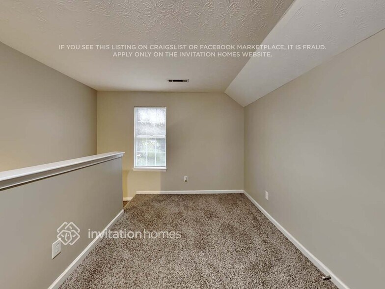 Building Photo - 128 Stanfield Ct