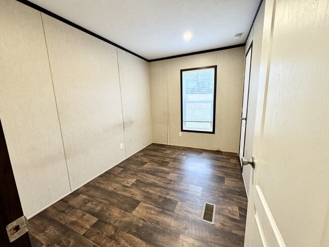 Building Photo - 3/2 in Pendleton