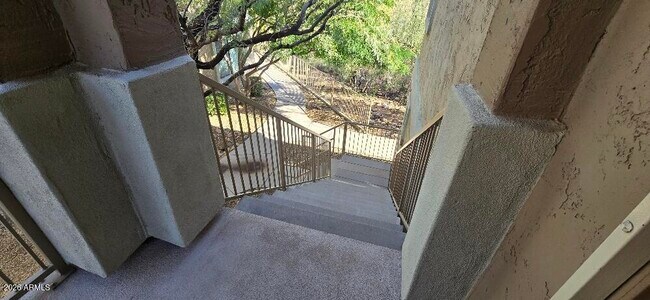 Building Photo - 12050 N Panorama Dr