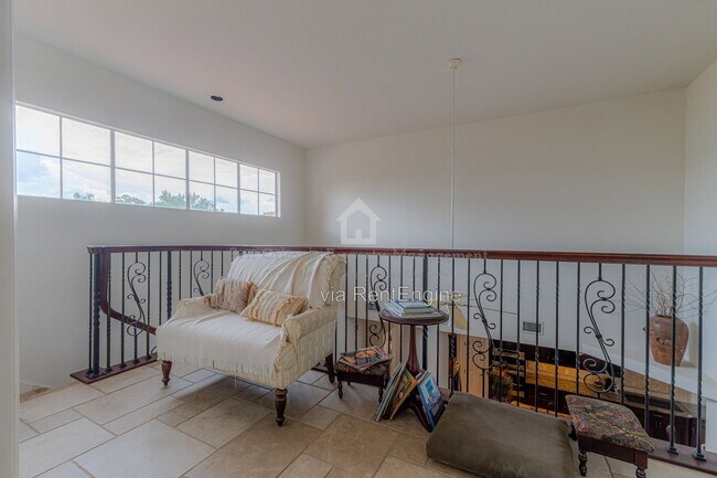 Building Photo - 8732 Beckingham Pl