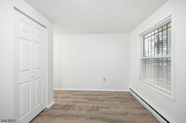 Building Photo - 21 N 13th St
