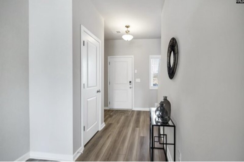 Building Photo - 227 Carillo