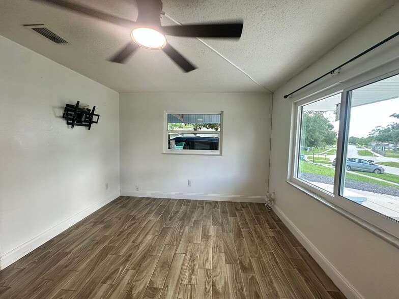Building Photo - 2781 Fulford St