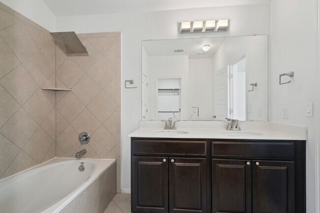 Building Photo - 5804 Loblolly Ln