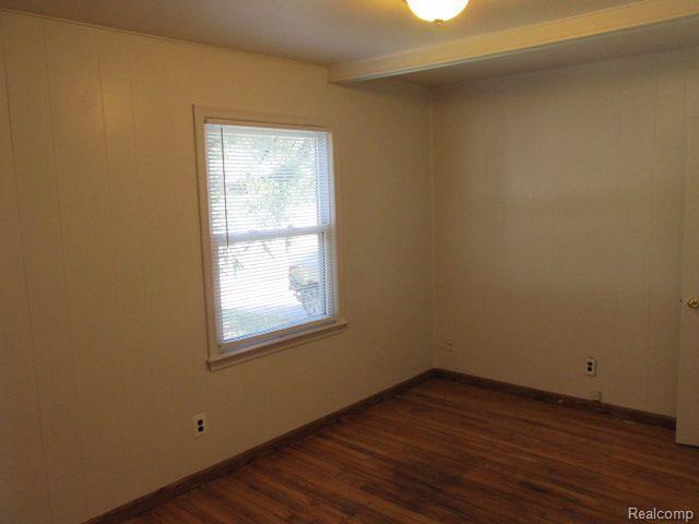 Building Photo - 30953 W Seven Mile Rd