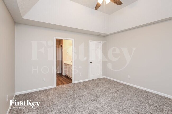 Building Photo - 727 Melrose Trce NE