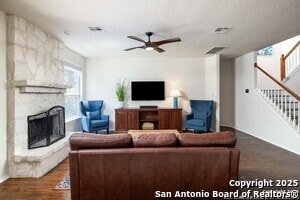 Building Photo - 729 San Gabriel