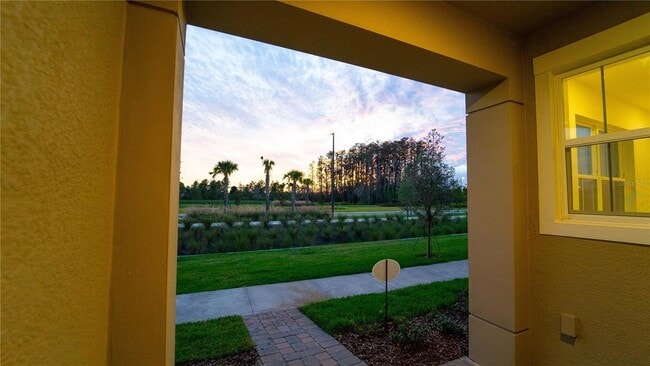 Building Photo - 4867 Cross Pr Pkwy