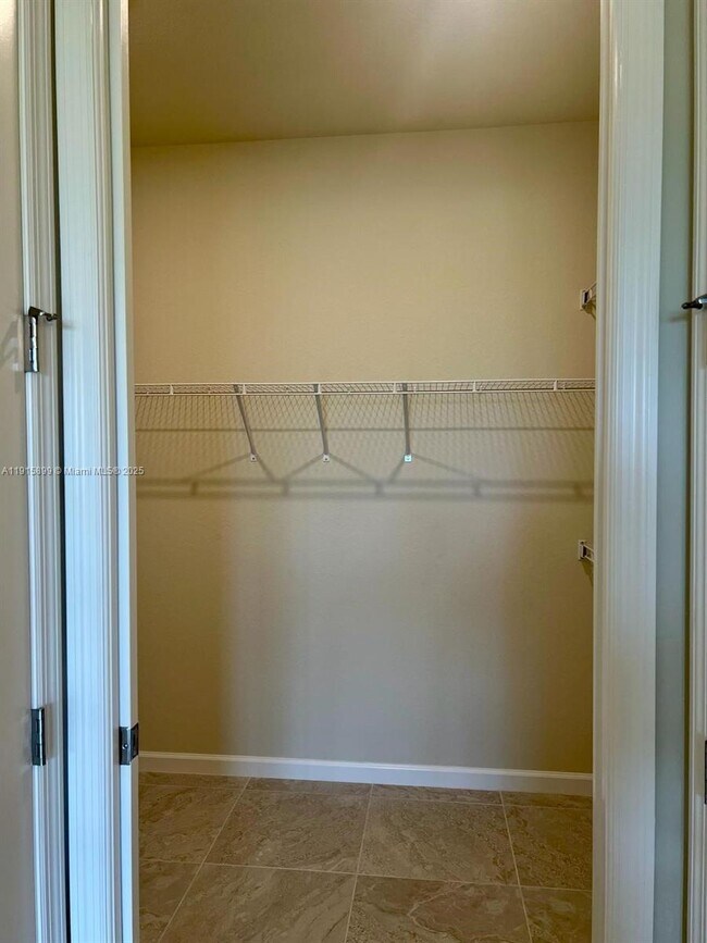 Building Photo - 4139 Silver Maple Wy