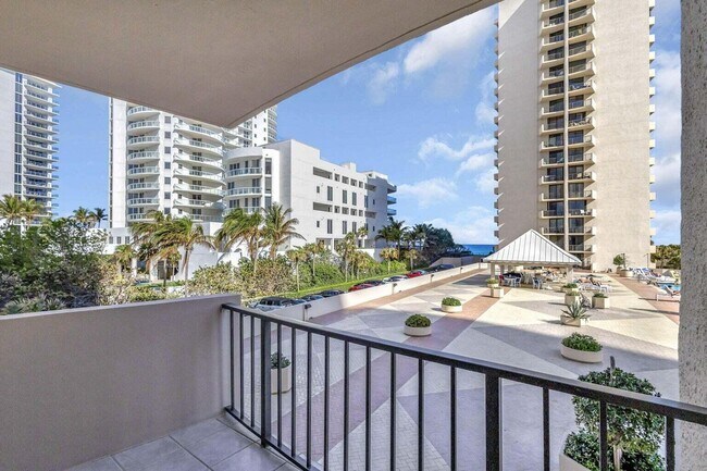 Building Photo - 4200 N Ocean Dr