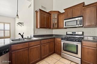 Building Photo - 14423 Spanish Point Dr