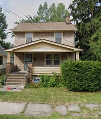 Building Photo - Coming Soon! Section 8 Accepted! Renovatio...