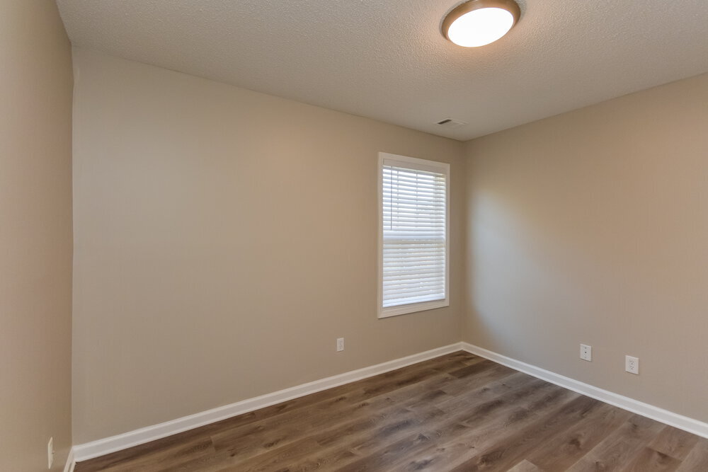Building Photo - 225 Crestfield Cir