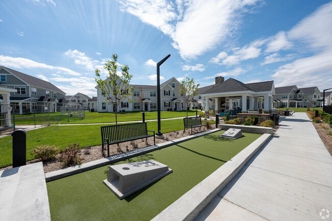 Building Photo - 901 Kelly Green Ln