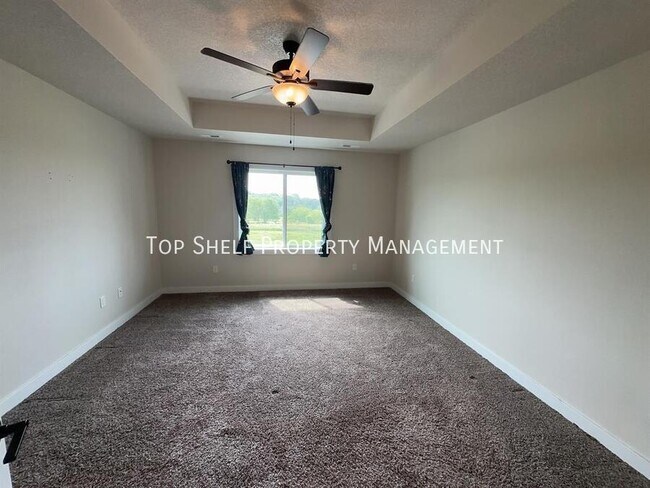 Building Photo - 232 Bristlecone Dr