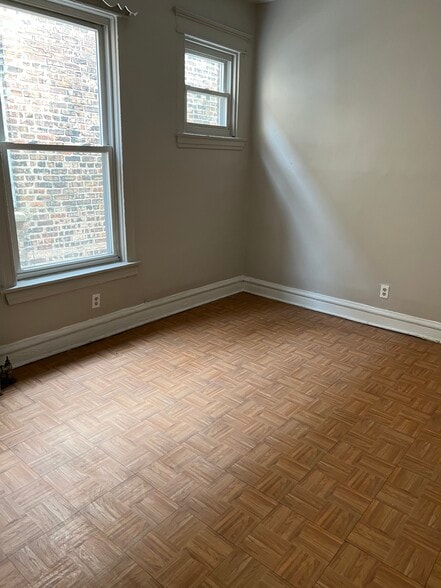 Bedroom 3 - 3940 W Gladys Ave