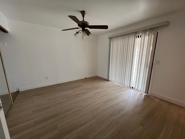 Building Photo - 4053 Mt Barnard Ave