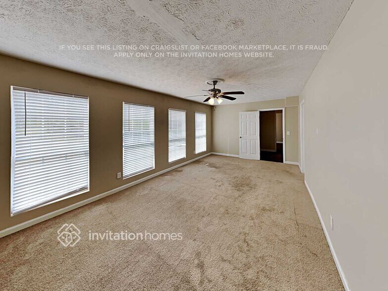 Building Photo - 6611 Crossing Creek Point