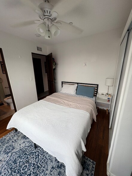 Building Photo - 337 Cahuenga Dr