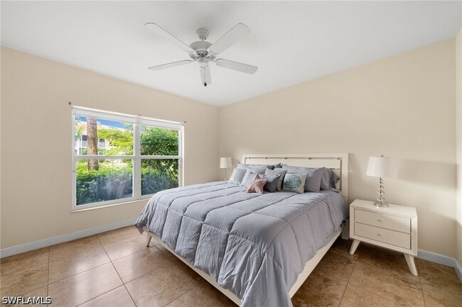 Building Photo - 5045 Cedar Springs Dr