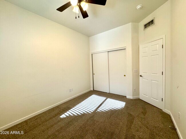 Building Photo - 830 N Granada Dr