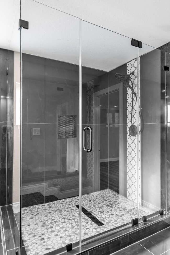 Building Photo - 6845 Coley Ave