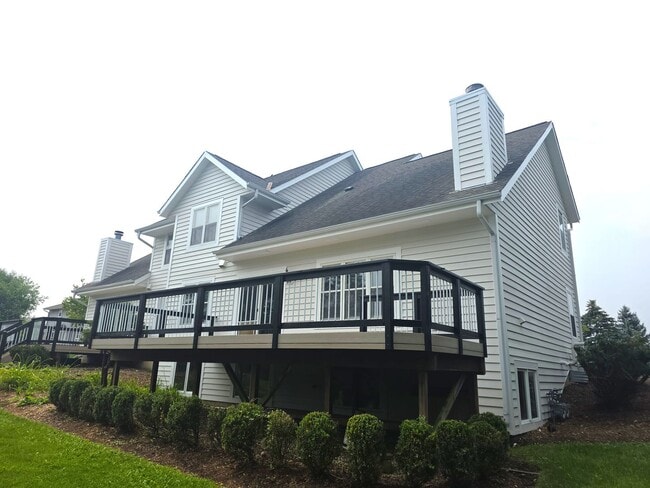 Building Photo - 3207 S Ridge Crest Ct