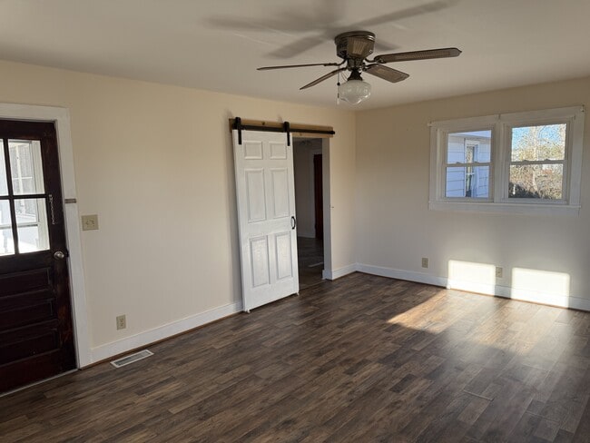 Building Photo - 5758 Hwy 70 W