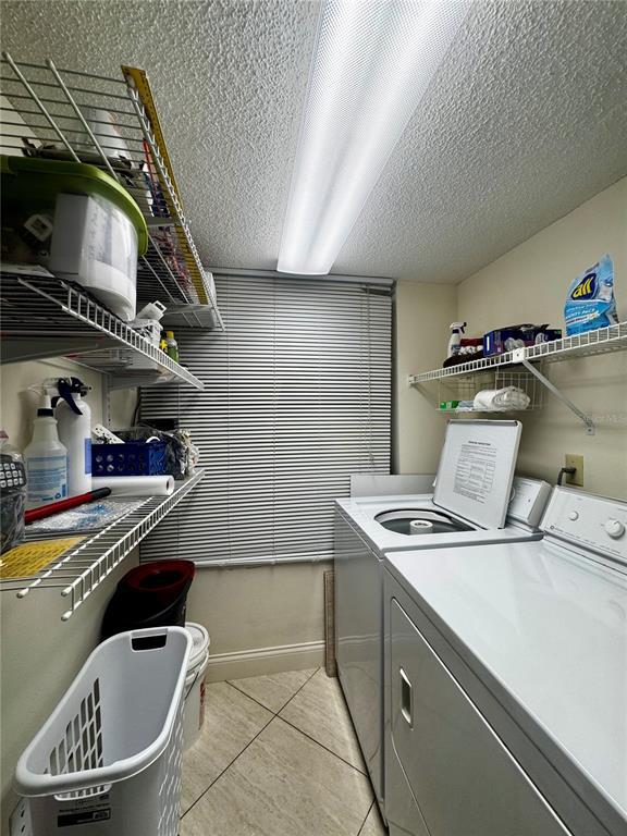 Building Photo - 4377 Longmeadow