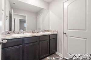 Building Photo - 6526 Underwood Way