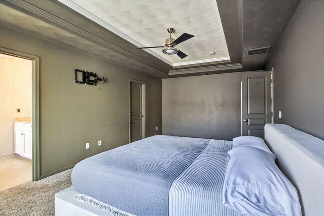 Building Photo - 207 Hearthstone Rch