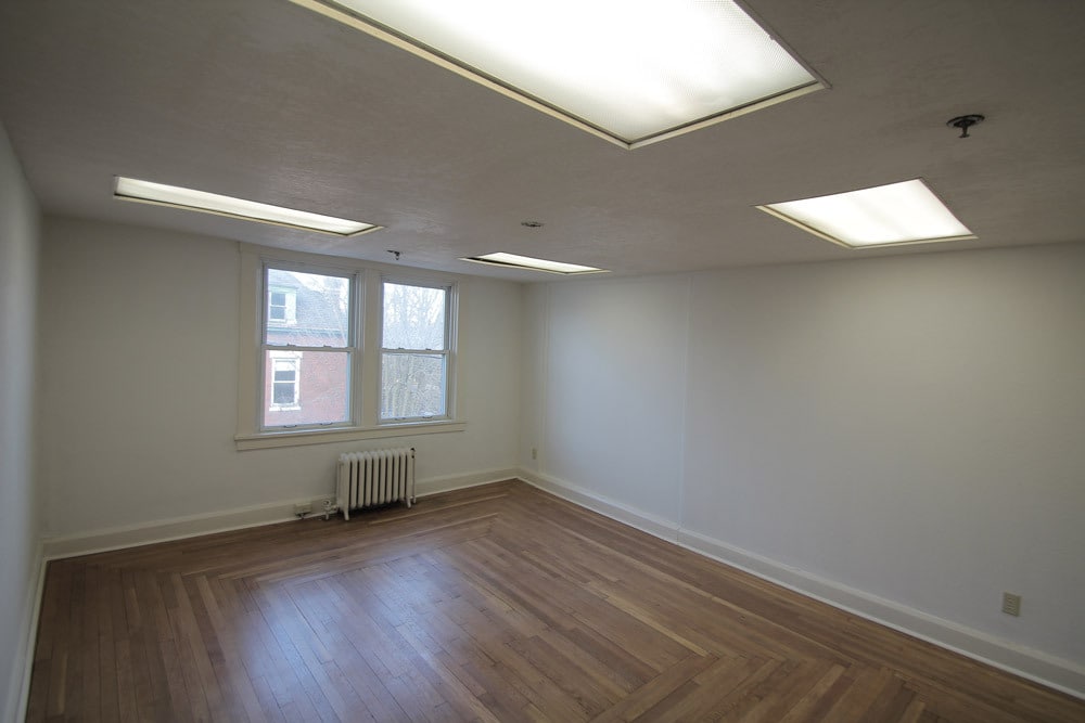 Building Photo - 501 South Ave