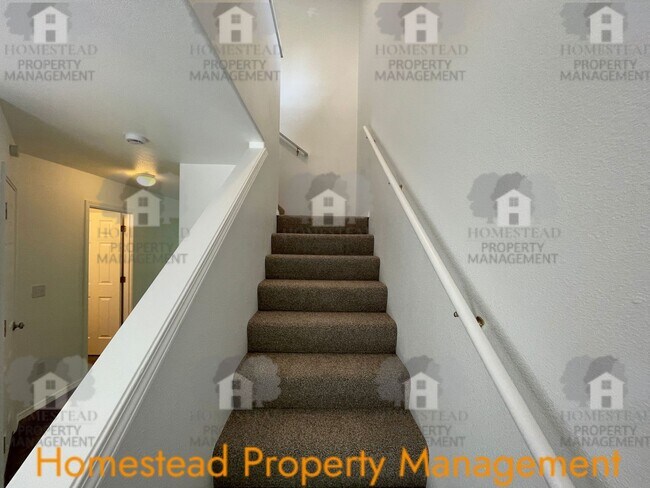 Building Photo - 368