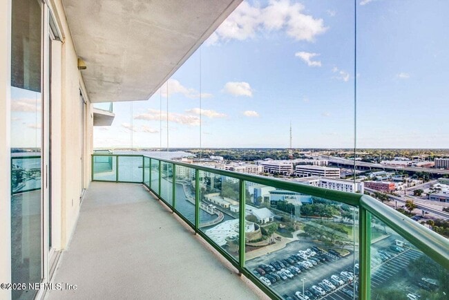 Building Photo - 1431 Riverplace Blvd