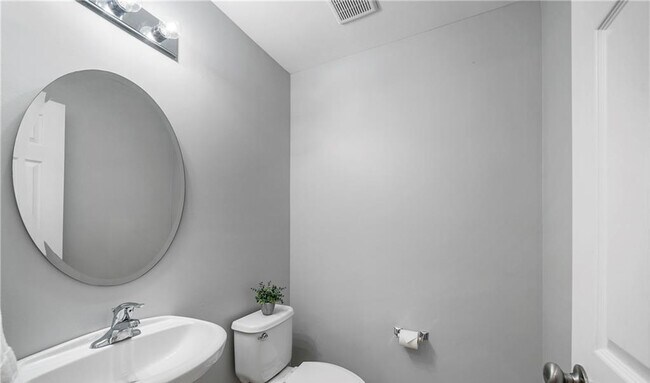 Building Photo - Dream Home in Pooler