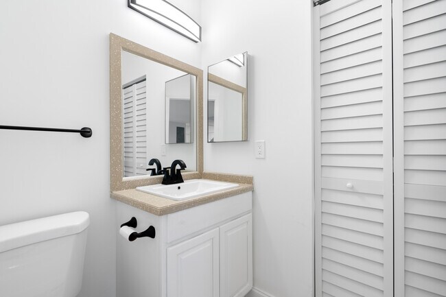 Building Photo - 4834 Bethel Creek Dr