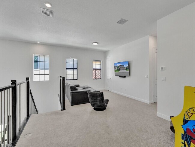 Building Photo - 5 br, 5.5 bath House - 9040 W Parkland Bay...