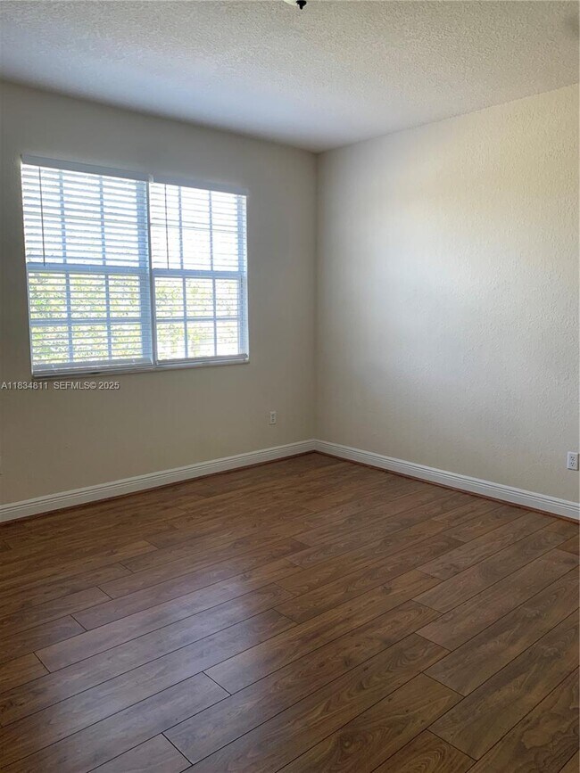 Building Photo - 9057 Preston Pl